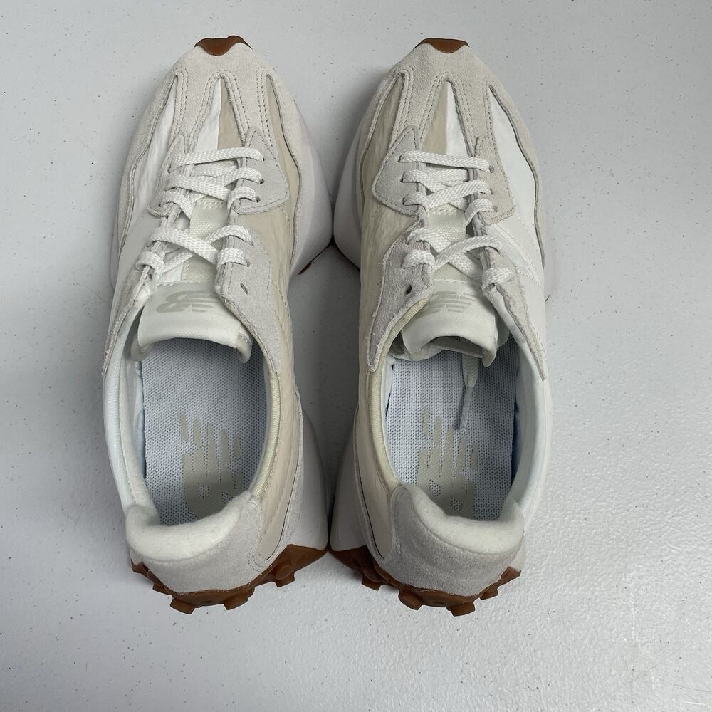 New Balance 327 White Gum WS327TD Size 8.5 Women Suede Runner Low Profile Shoe - Picture 3 of 6